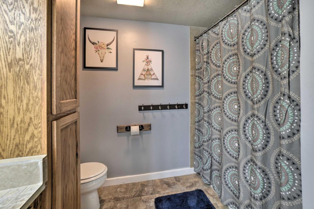 Pagosa Springs Getaway With Patio And Lake Views! Buitenkant foto